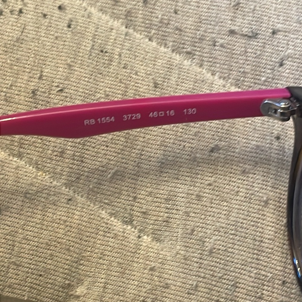 Kids Ray-Ban Rubber Havana 46mm by 16mm Brown/Pink model RB-1554 - Picture 6 of 7